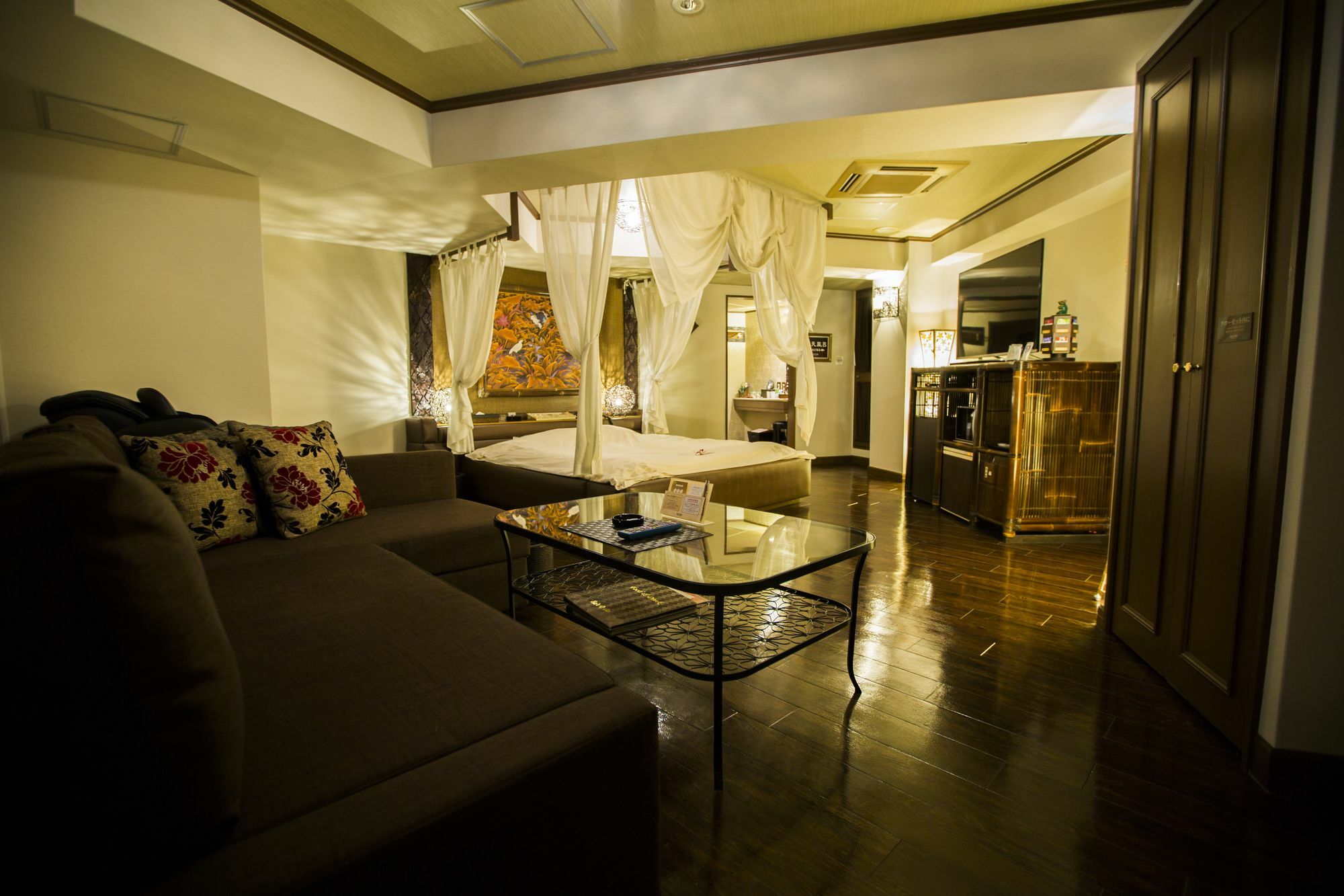 Balian Tomei Kawasaki I.c. (adults Only)